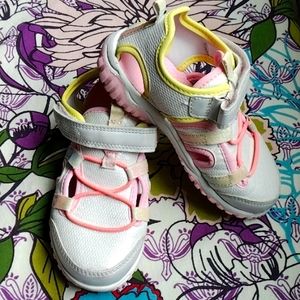 Carter's Metheor Sandals